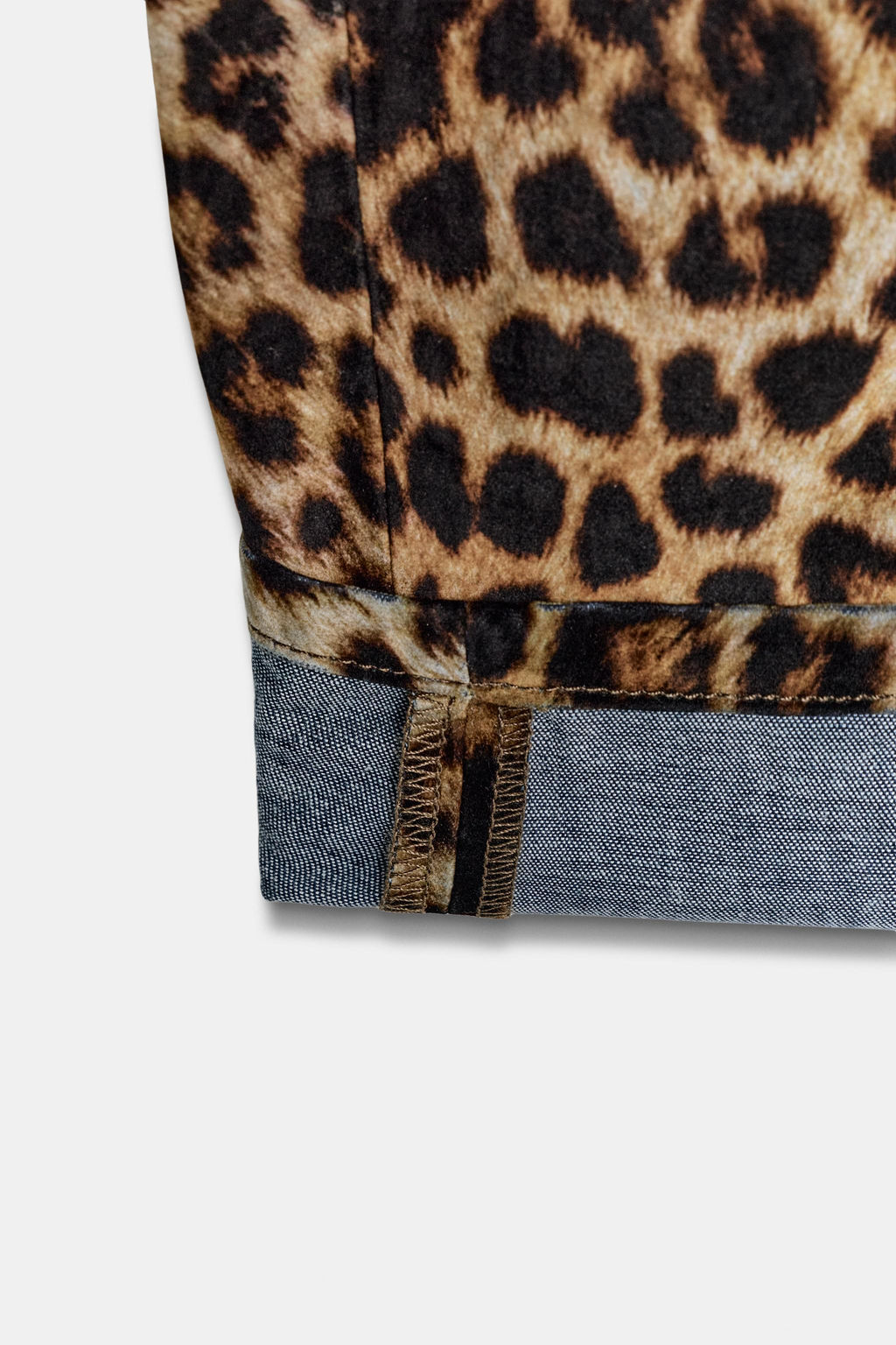 FLOCKED ANIMAL PRINT TROUSERS ZW COLLECTION LIMITED EDITION - Zara фото 5