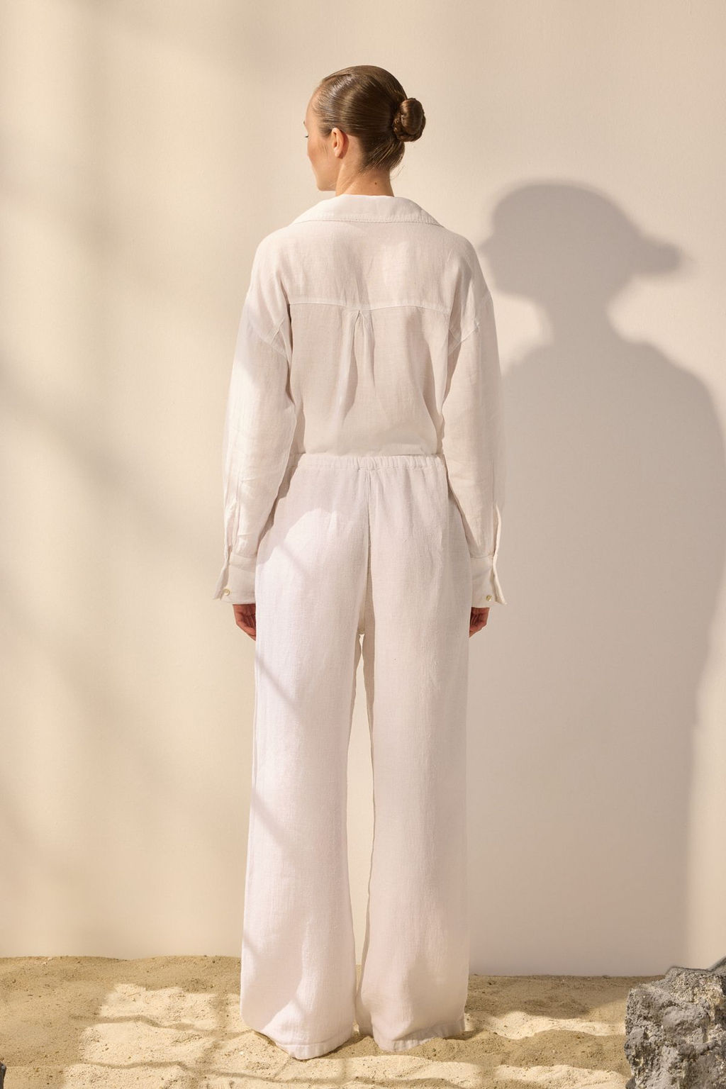 Beyaz %100 Keten Beli Lastikli Normal Bel Wide Leg Pantolon TWOSS25JE00244 - Trendyolmilla фото 4