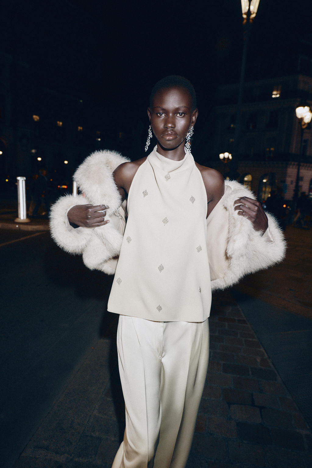 HALTER TOP WITH BEAD DETAIL - Zara фото 7