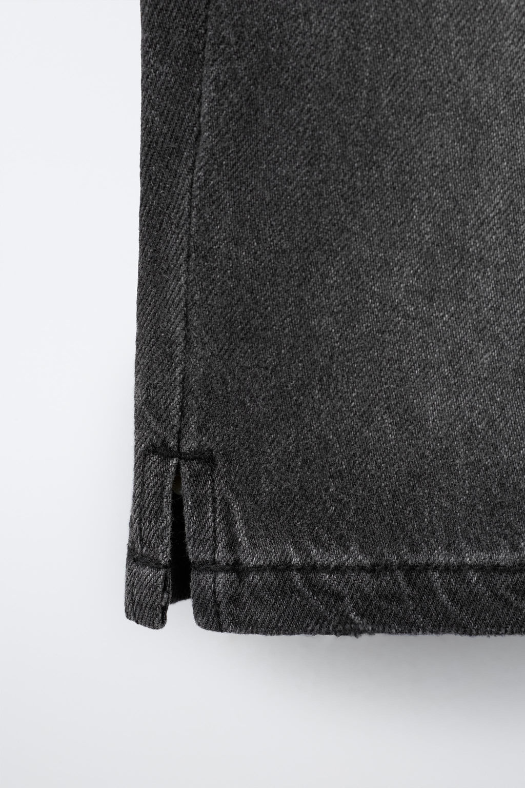 BERMUDA DENIM LOOSE / Negro - Zara фото 4