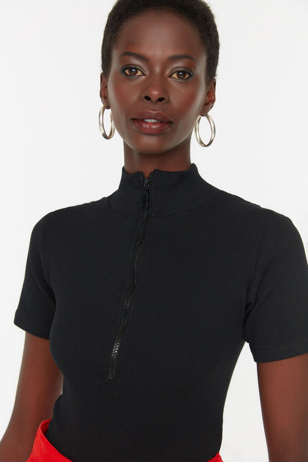 Siyah Fermuarl? Fitted/Vucuda Oturan Dik Yaka Fitilli Esnek Orme Bluz TWOSS22BZ0679 - Trendyolmilla фото 4