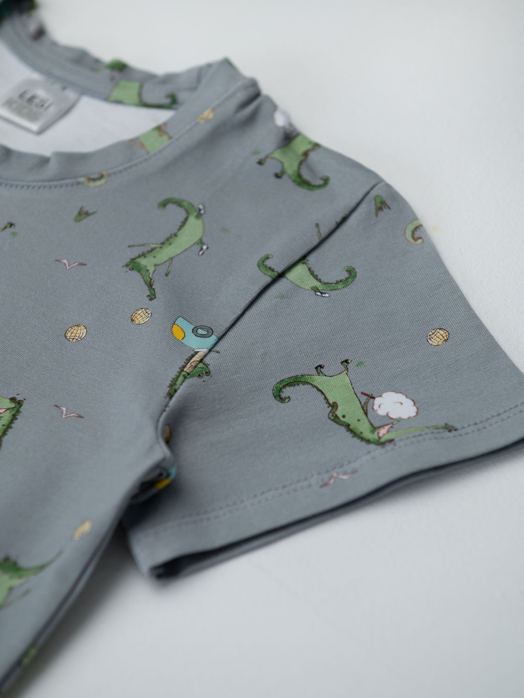 Футболка для мальчика Крокодил, серый - Lesi kids фото 5
