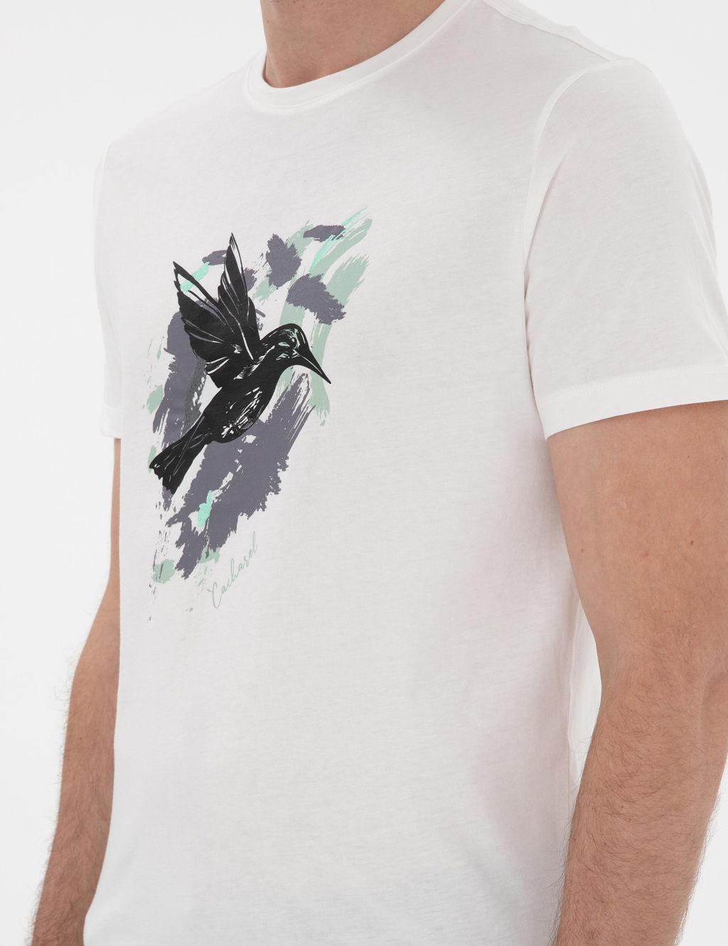 Белая стройная мата