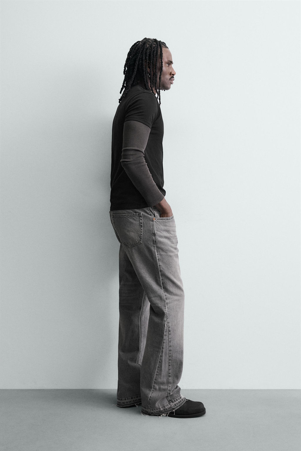 JEANS FLARE FIT ROTOS / Gris - Zara фото 4
