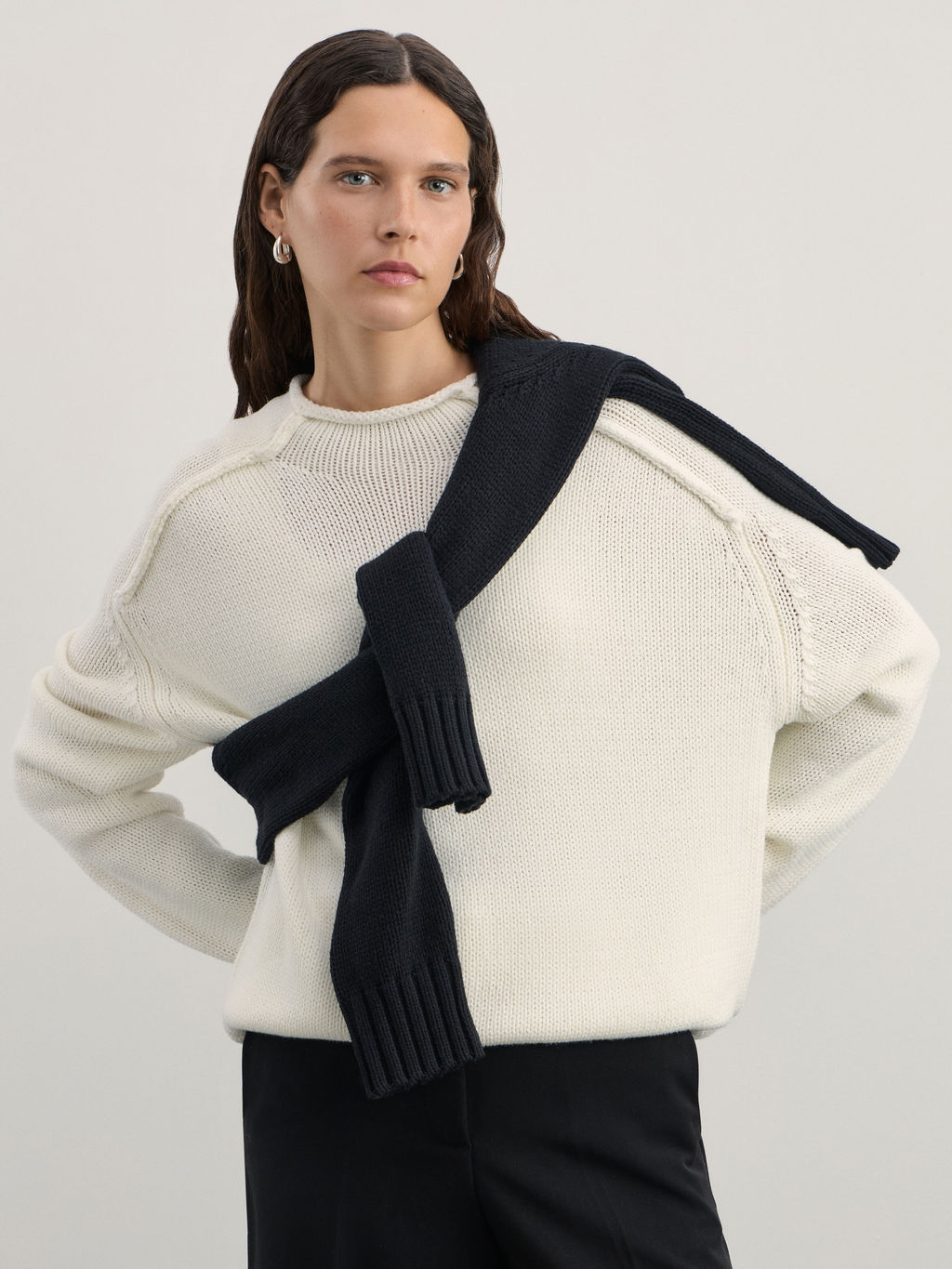 Джемпер из хлопка с воротником-стойкой / Zarina