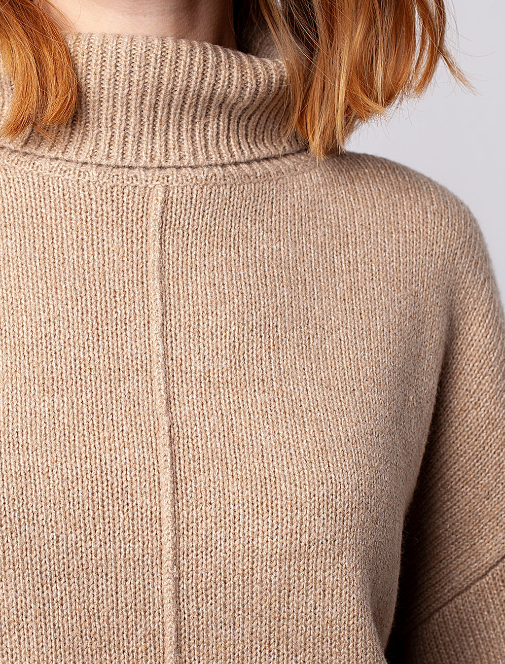 VILATTE / Укороченный свитер тонкой вязки из теплой пряжи с шерстью фото 2