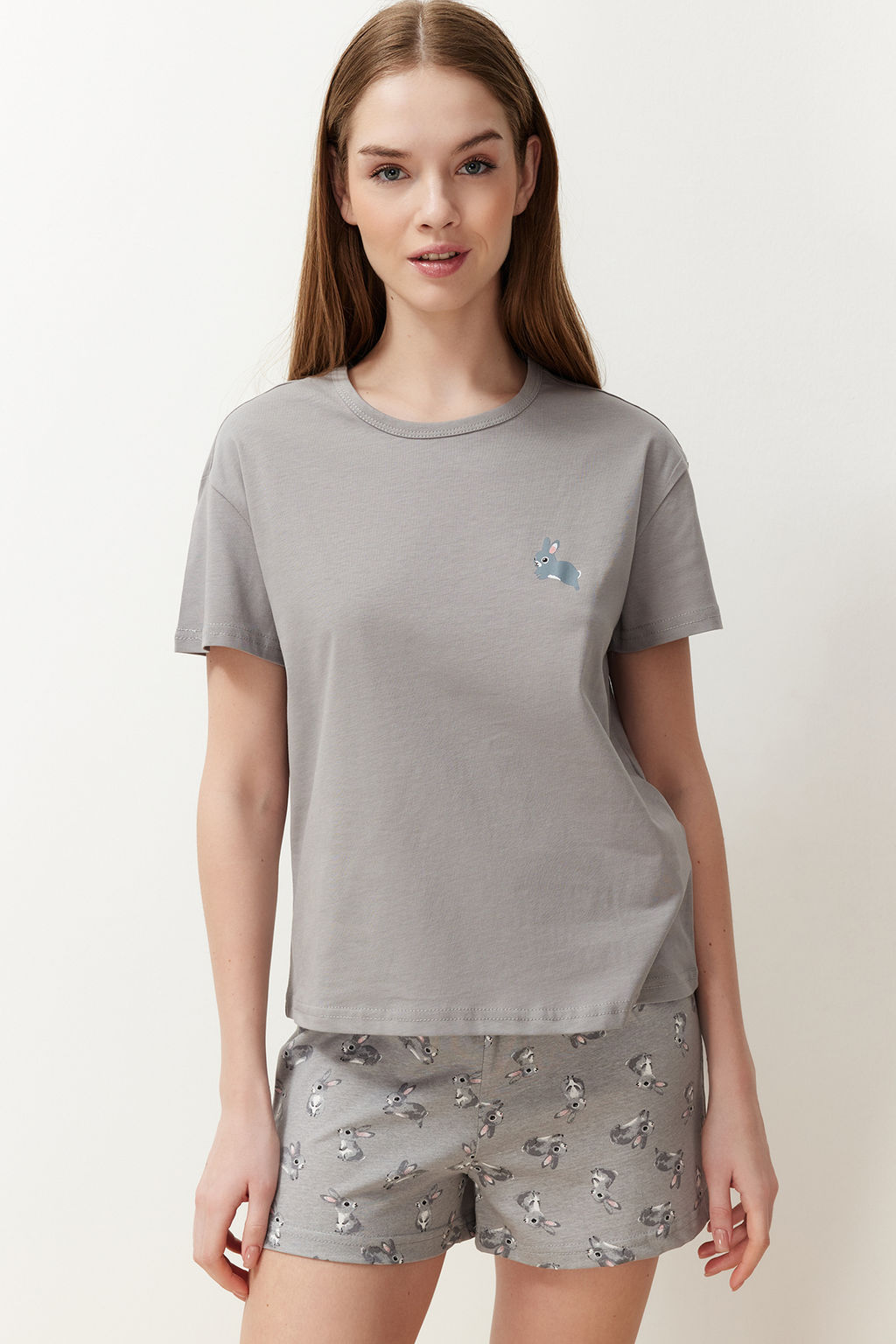 Gri %100 Pamuklu Tavsan Desenli Sortlu Orme Pijama Tak?m? THMSS24PT00199 - Trendyolmilla фото 2