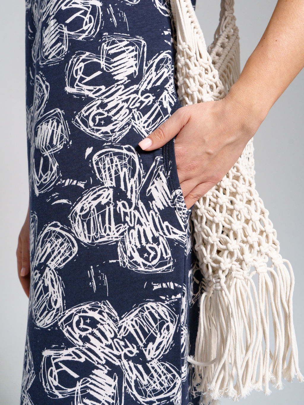 643 Платье "Цветы/т.синий"