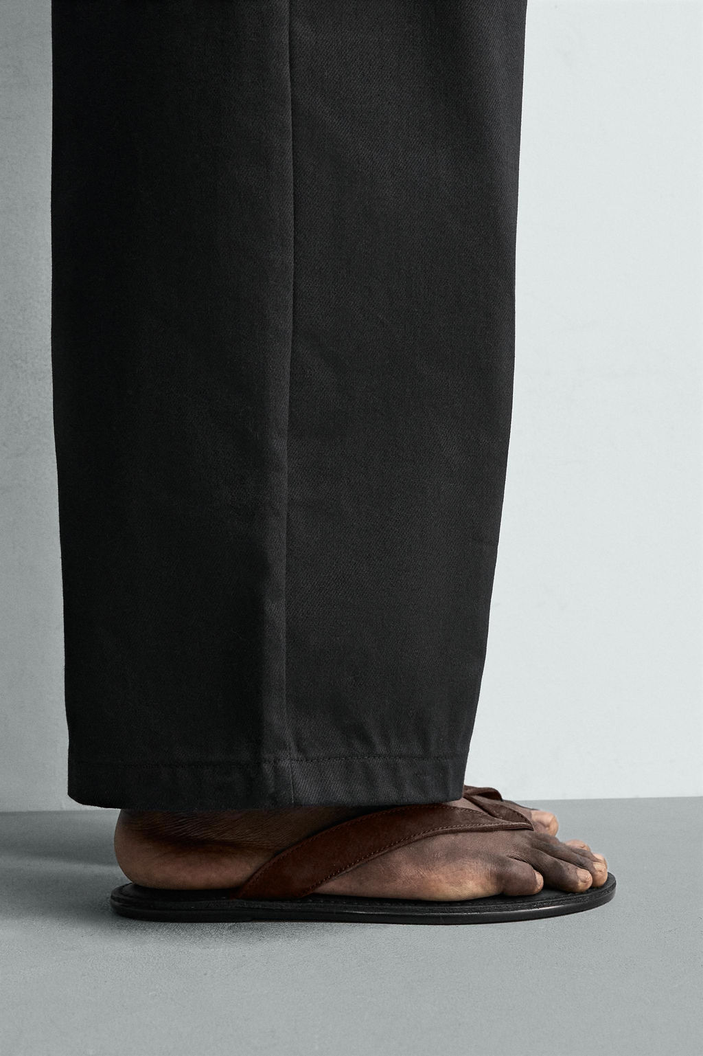 SANDALIA TIRAS PIEL / Chocolate - Zara фото 5