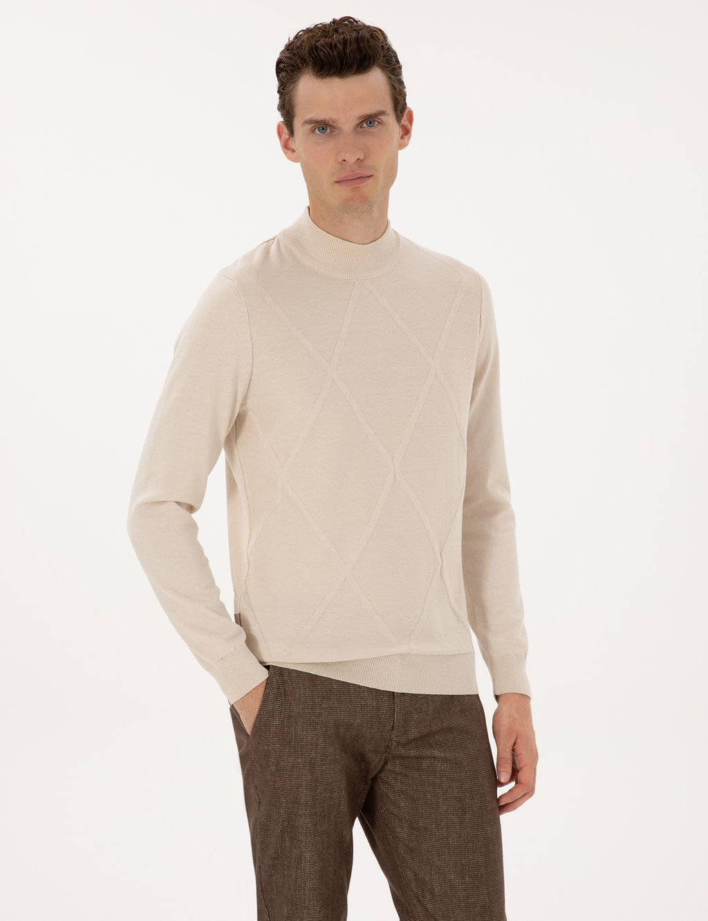 Krem Slim Fit Yar_m Bal_k__ Yaka Triko Kazak