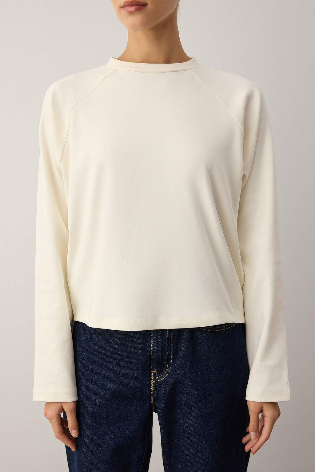 Ekru Relaxed/Boxy Fit Crop Uzun Kol Orme T-Shirt TWOAW26TS00022 - Trendyolmilla фото 3