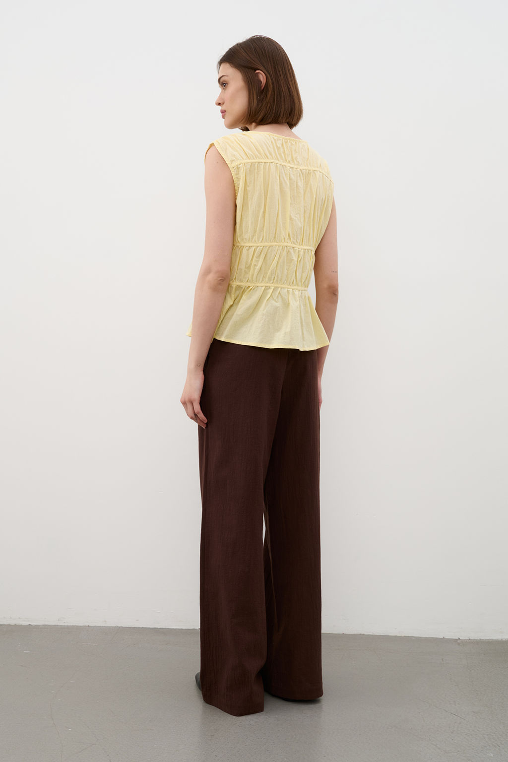 Топ T25 08_Pale lemon/Лимонный