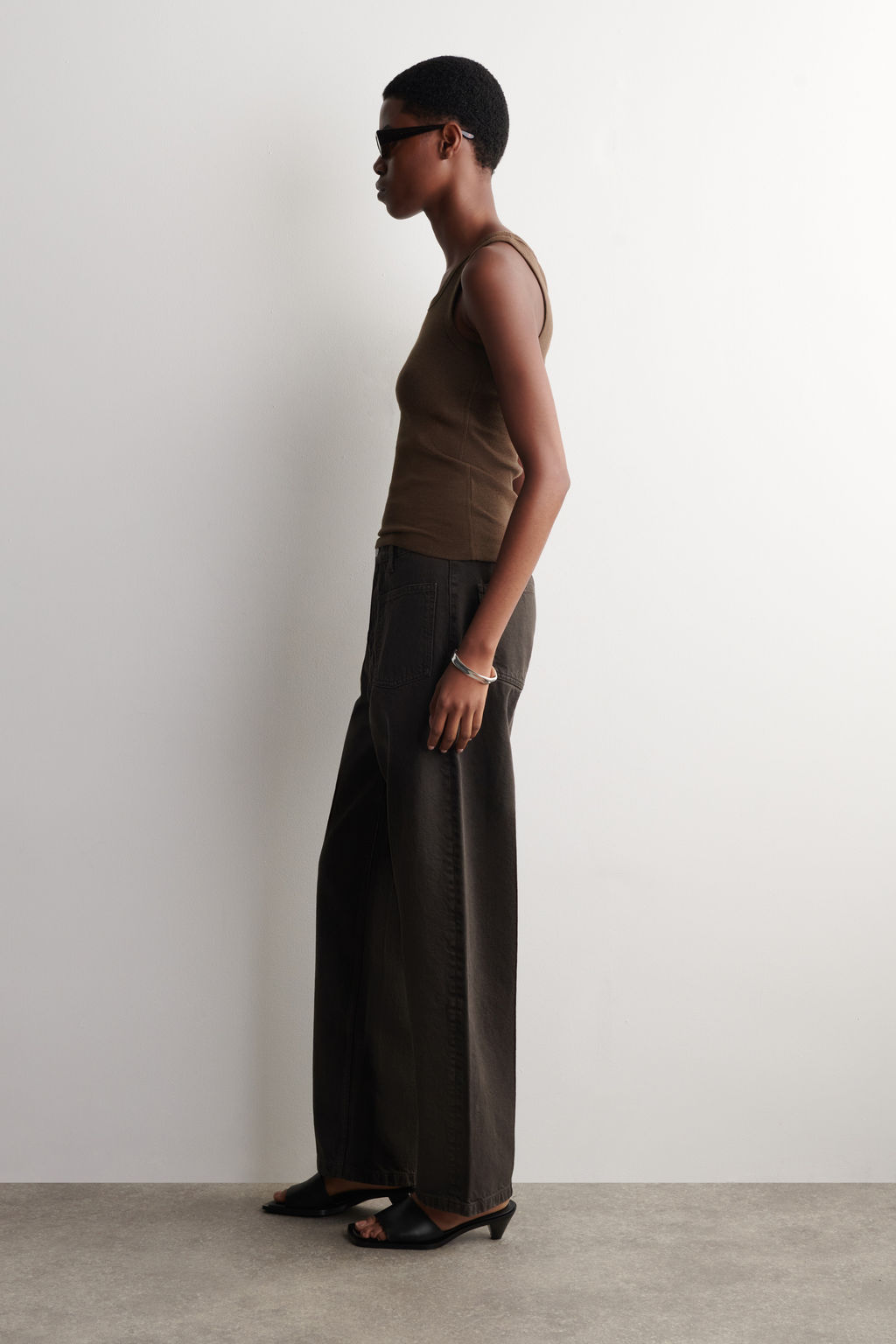 VAQUEROS STRAIGHT LEG CON BOLSILLOS DE PARCHE - H&m фото 5