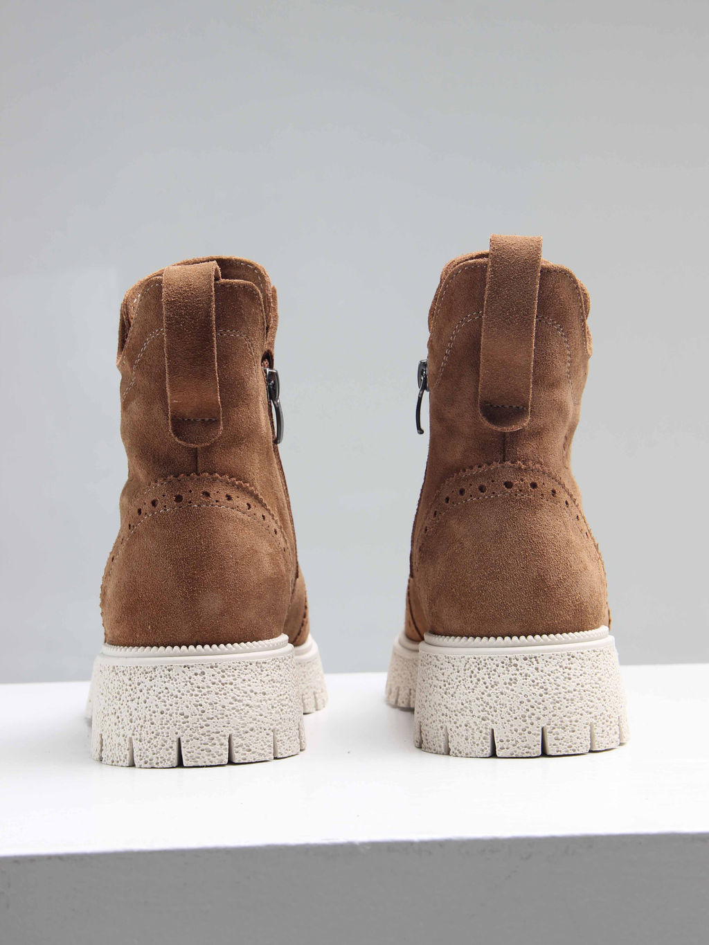 Ботинки 338.1541be. светло-коричневый замша/Шерсть