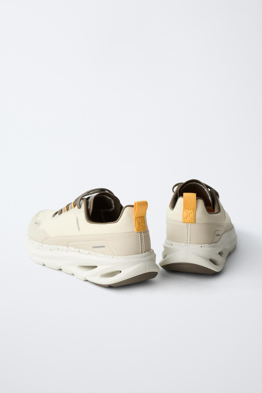 TRAINERS WITH SOLE DETAIL - Zara фото 6