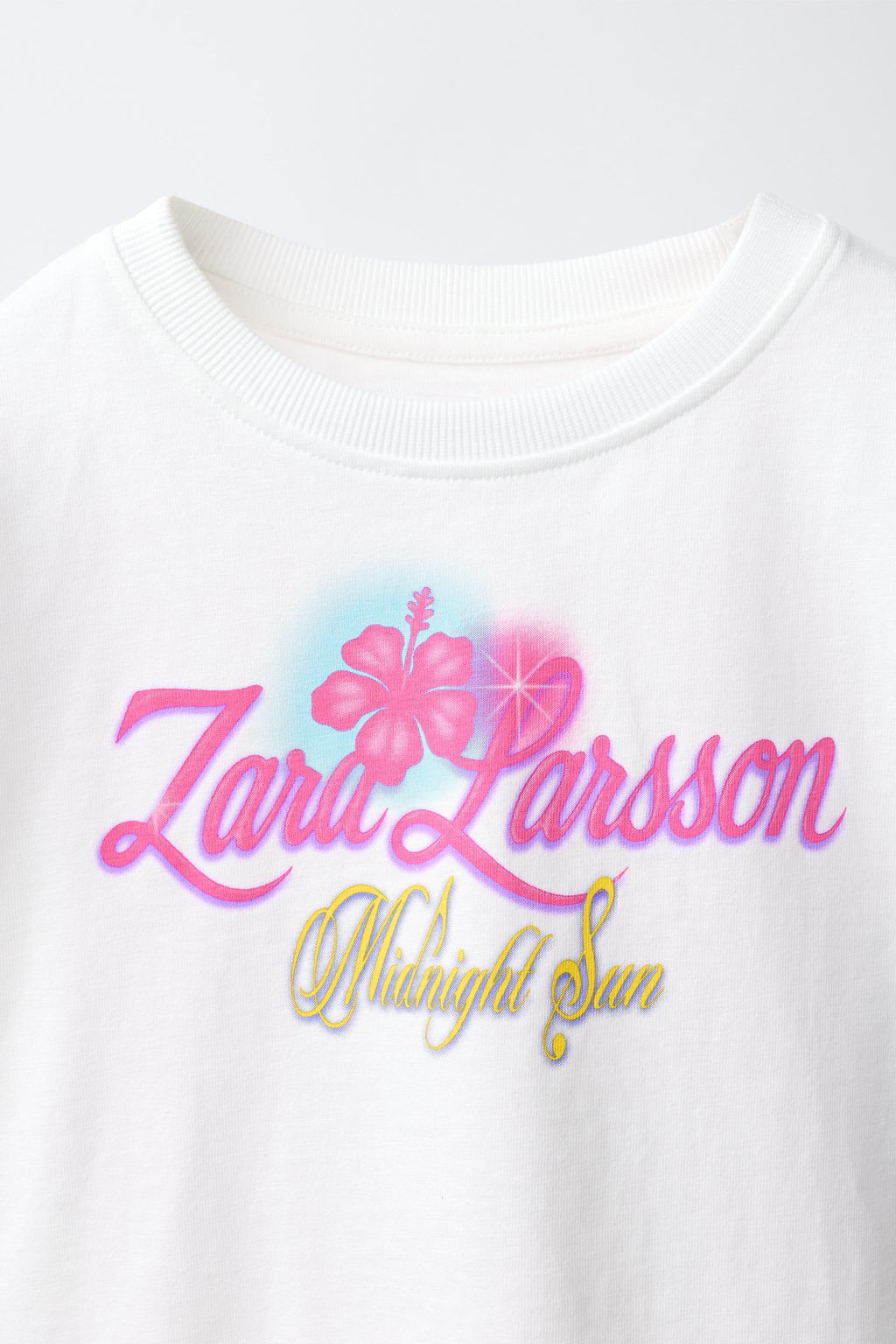 CAMISETA ZARA LARSSON  / Blanco