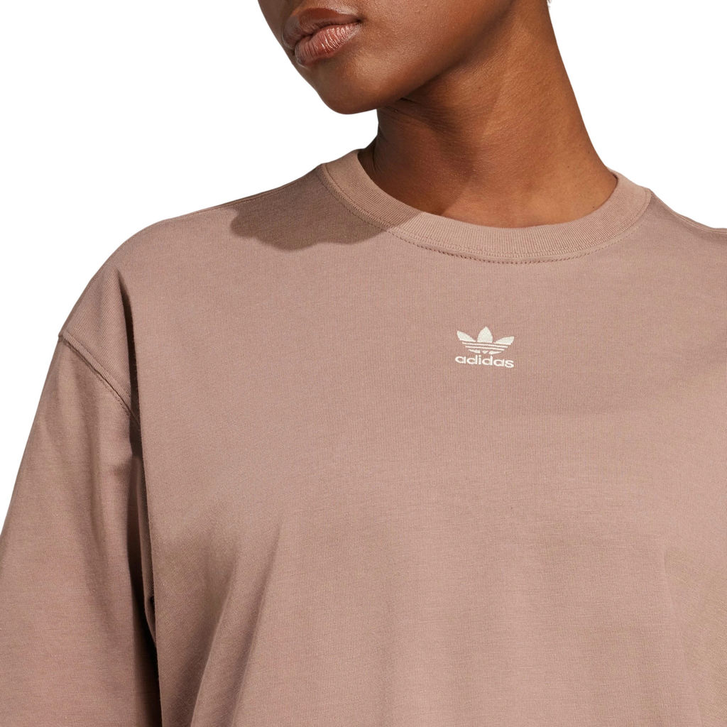 Футболка женская