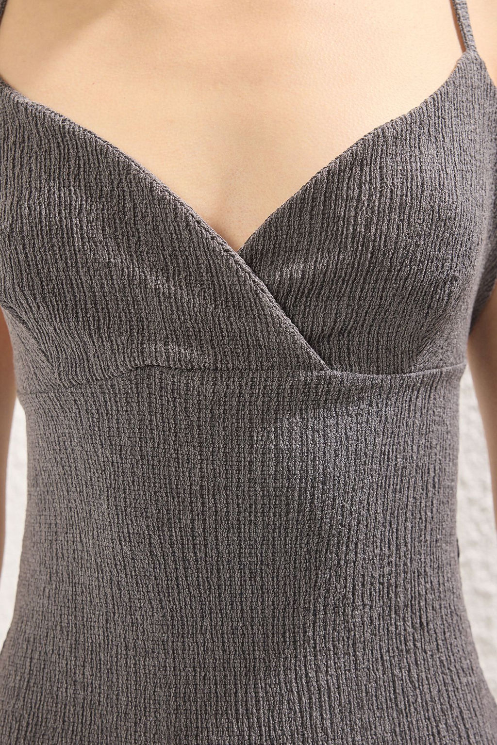 Antrasit Bodycone/Vucuda Oturan Ask?l? Midi Orme Elbise TWOSS25EL00164 - Trendyolmilla фото 4