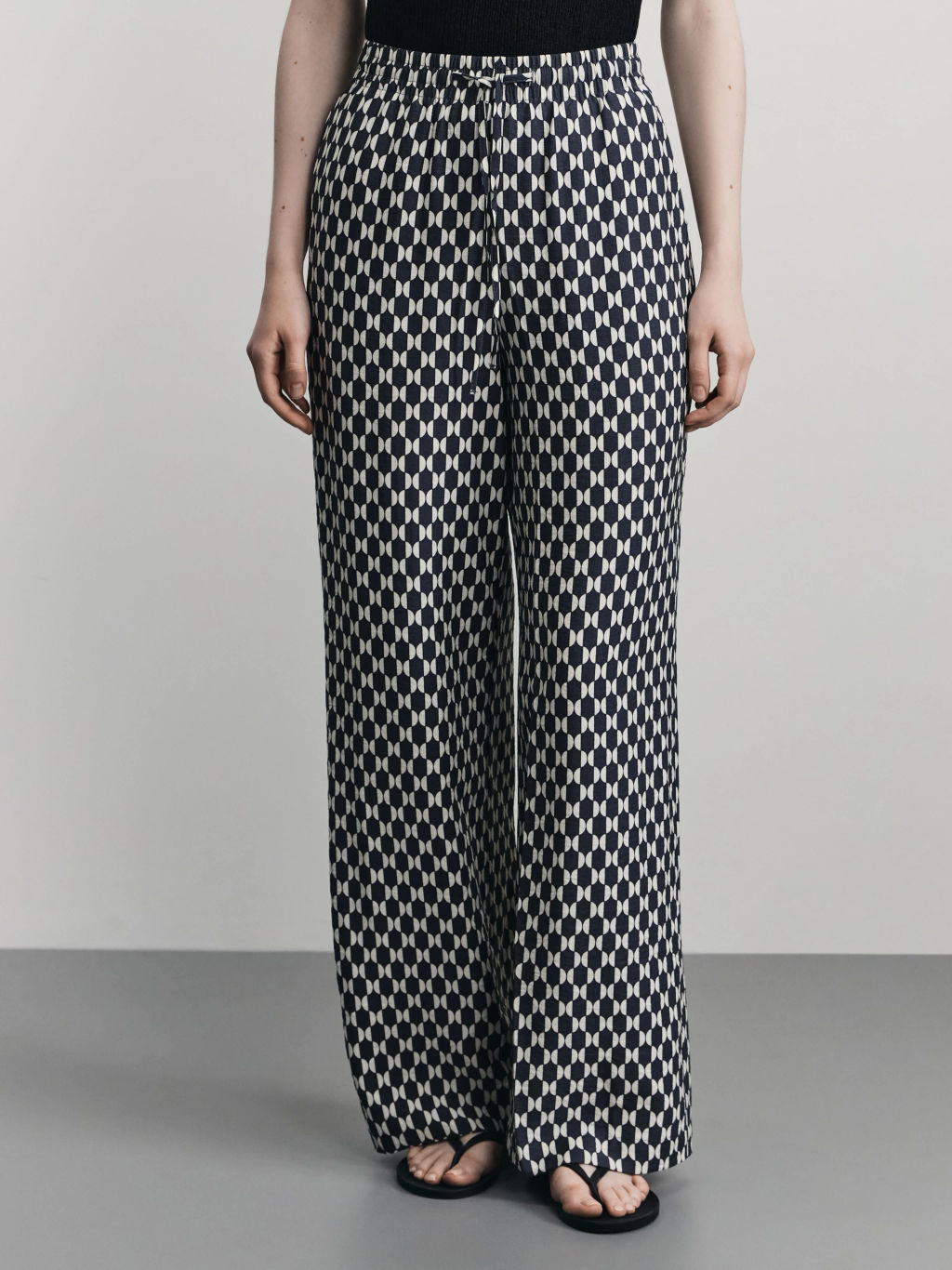 Брюки прямого кроя с принтом / Zarina фото 2