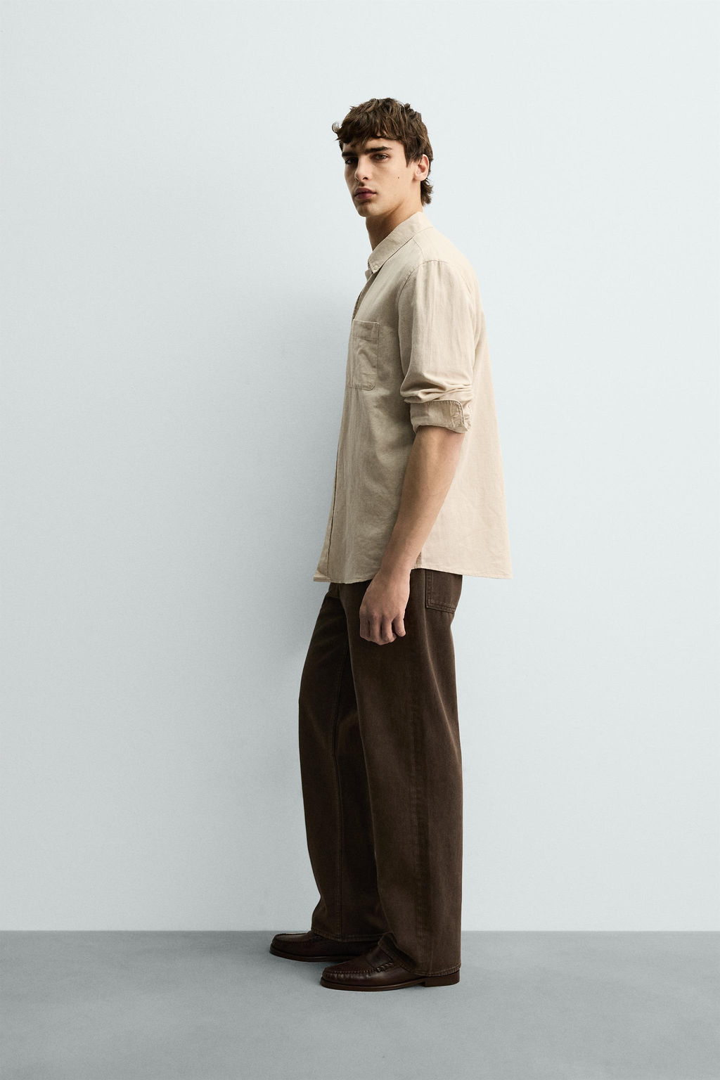 CAMISA REGULAR FIT LINO - ALGOD?N / Beige claro - Zara фото 4