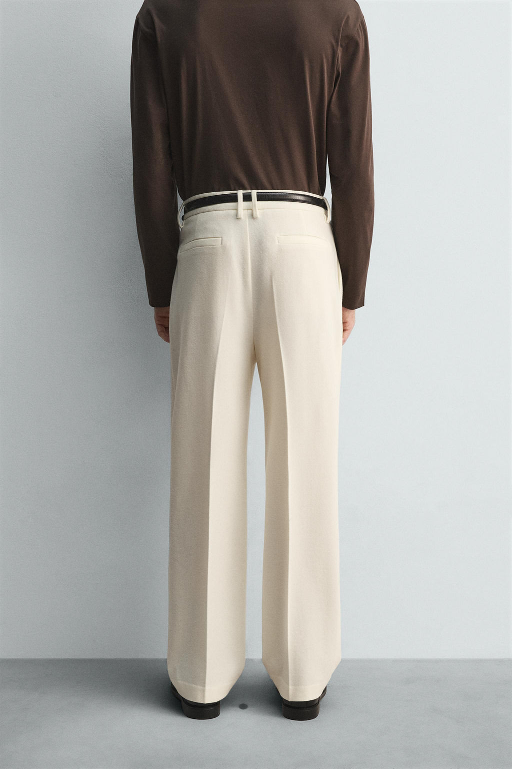 LIMITED EDITION FLANNEL PLEATED TROUSERS - Zara фото 3