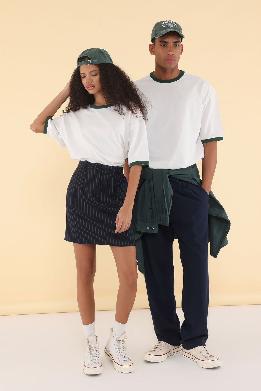 TRENDYOL MAN Unisex Saks Oversize/Genis Kesim Kollar? Seritli %100 Pamuklu T-Shirt TMNSS25TS00099