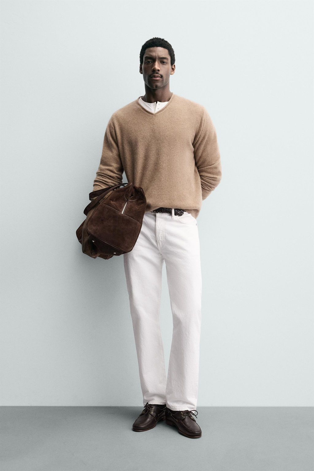 CASHMERE V-NECK JUMPER