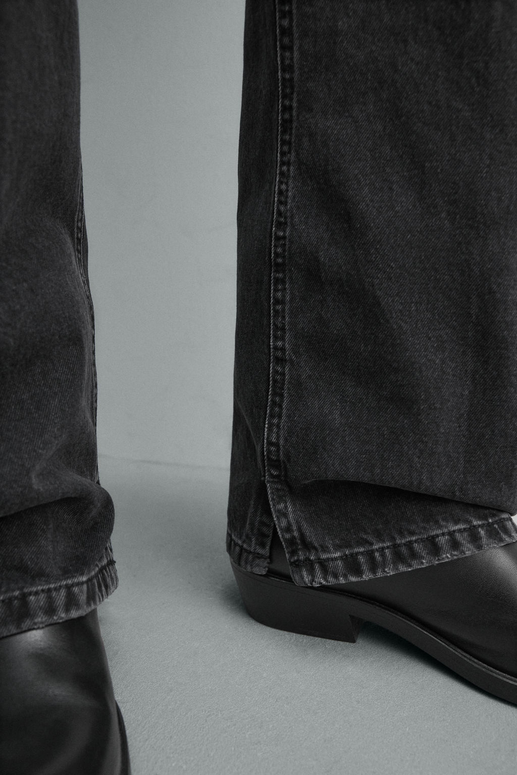 JEANS FLARE FIT ABERTURA / Carb?n - Zara фото 7