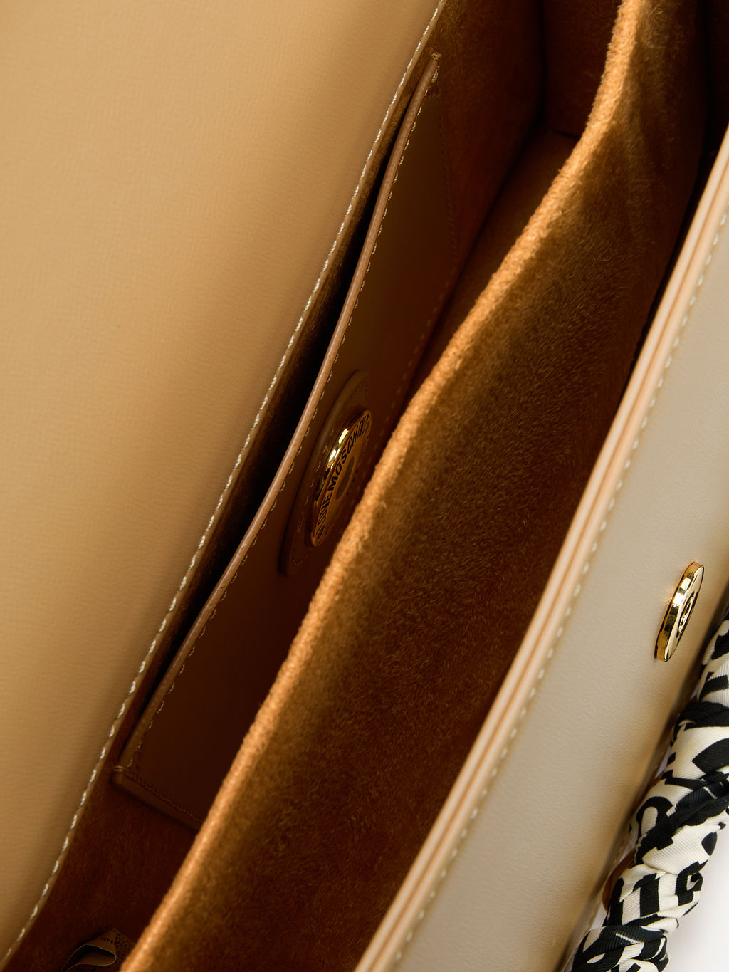 Женская сумка с ручками LOVE MOSCHINO LOVE SCARF Артикул 4192258, серовато-бежевый  фото 4