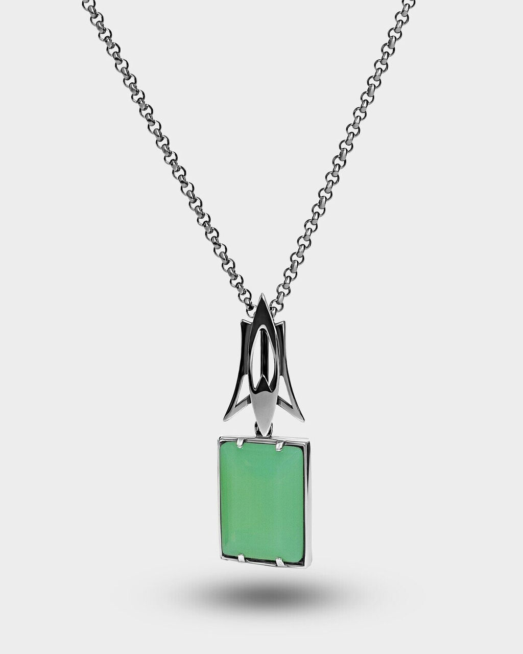 Кулон на цепочке "Бонапарт "