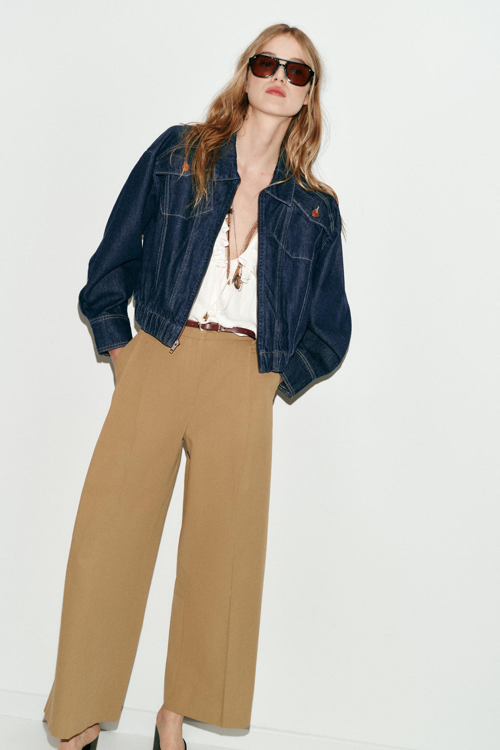 TROUSERS WITH BELT AND DARTS - Zara фото 14