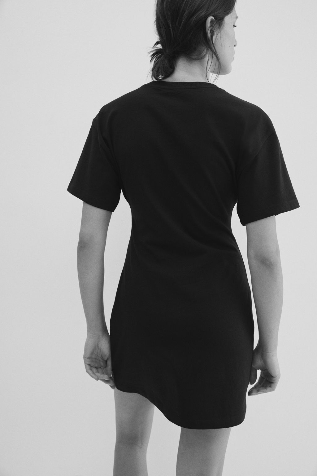 Vestido camiseta de algod?n silueta reloj de arena - H&m фото 6