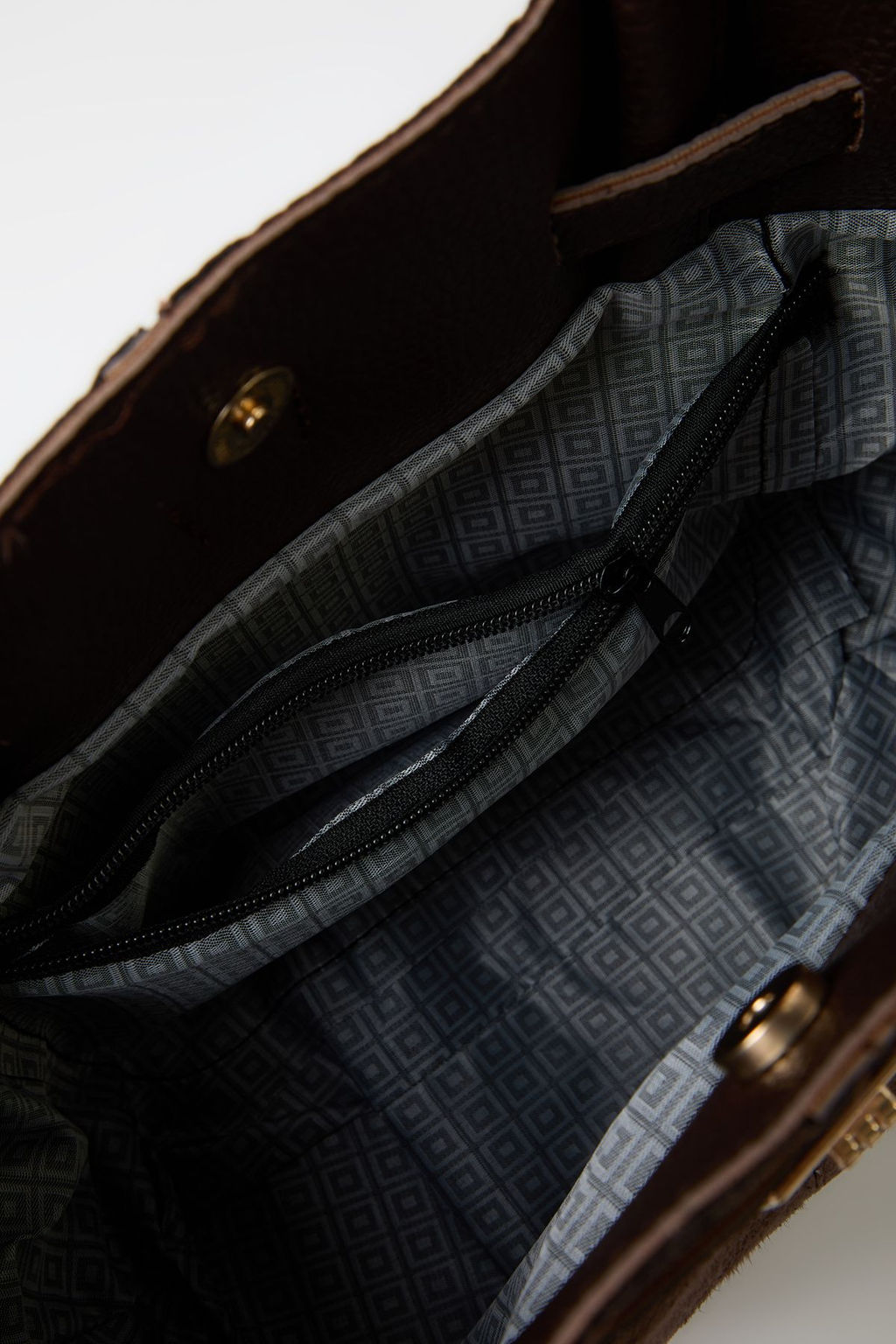 Koyu Kahverengi Yumusak Suet Tutma Sapl? Ve Capraz Ask?l? Tote Kad?n Omuz Canta TAKAW25OC00013 - Trendyolmilla фото 9