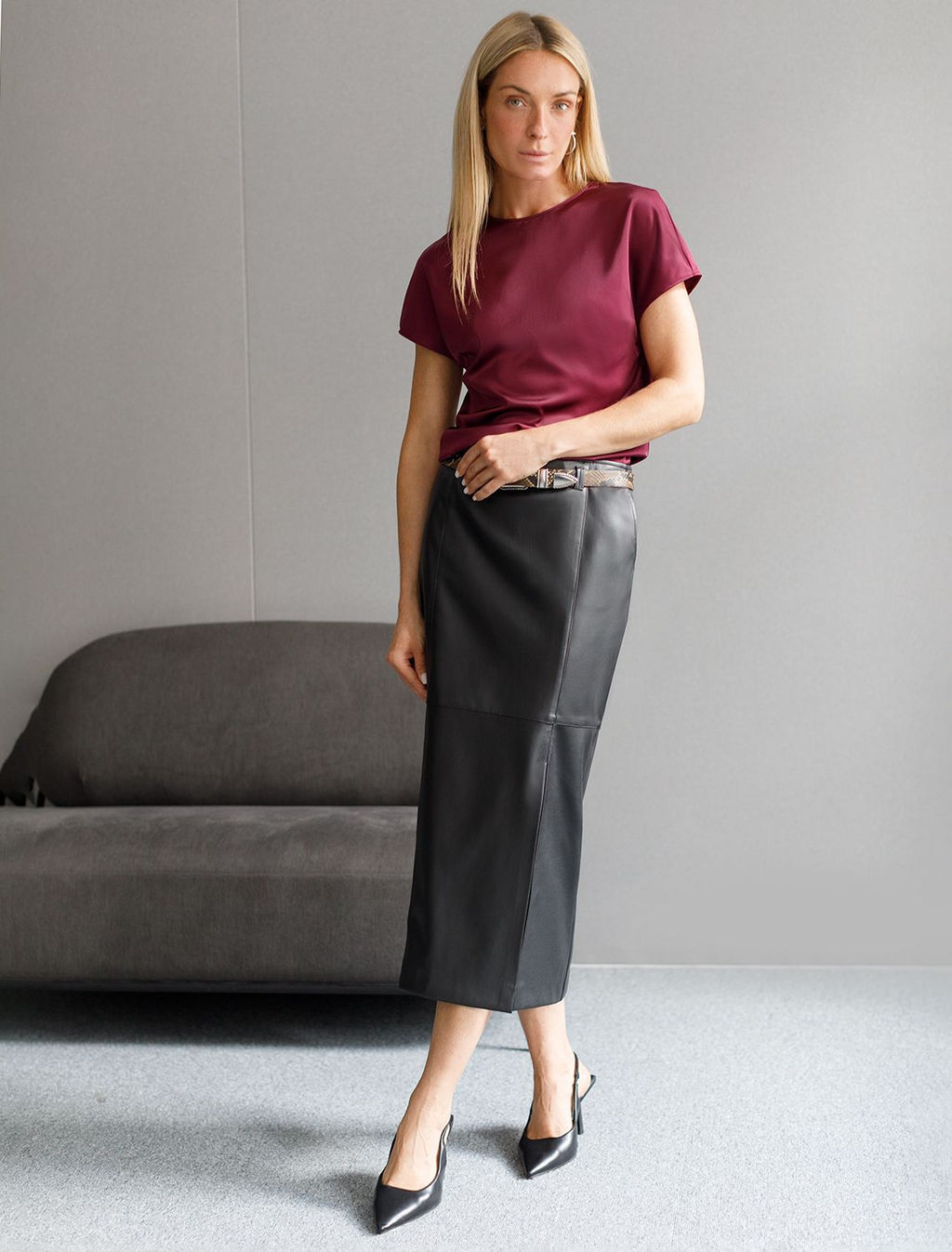 D26.184 Юбка женская черный