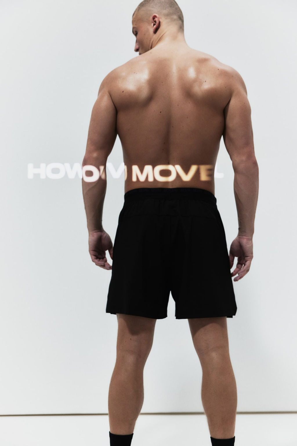 Pantalon corto a media pierna en DryMove - H&m фото 7