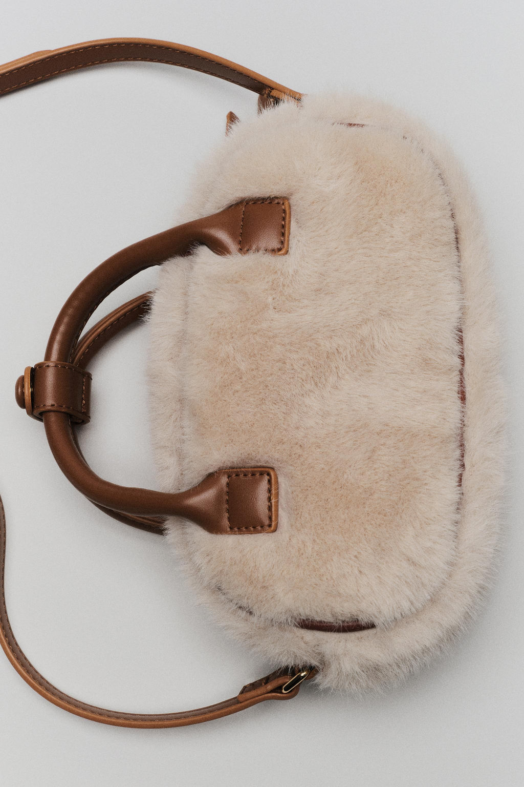BOWLING SHEEPSKIN CROSSBODY BAG - Zara фото 7