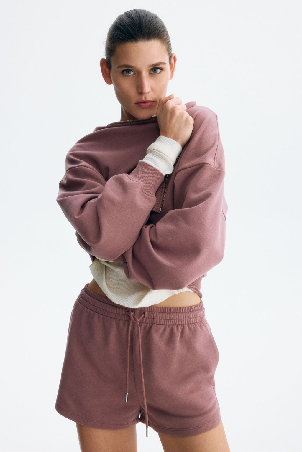 Pantal?n corto en sudadera - H&m фото 7