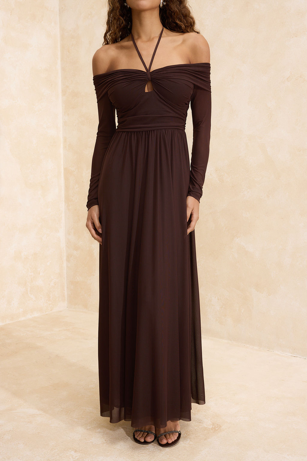 Kahverengi Tul Boyundan Baglamal? Etegi Belden Ac?lan Maxi Abiye & Mezuniyet Elbisesi TPRSS26AE00001 - Trendyolmilla фото 9