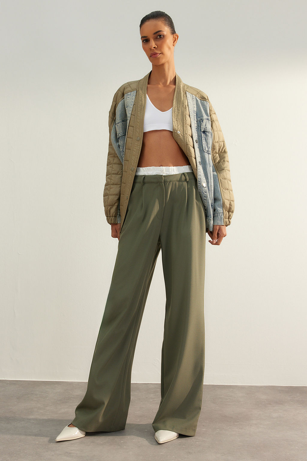 Limited Edition Mint Wide Leg Bel Boxer Detayl? Dokuma Kumas Pantolon TWOAW24PL00273