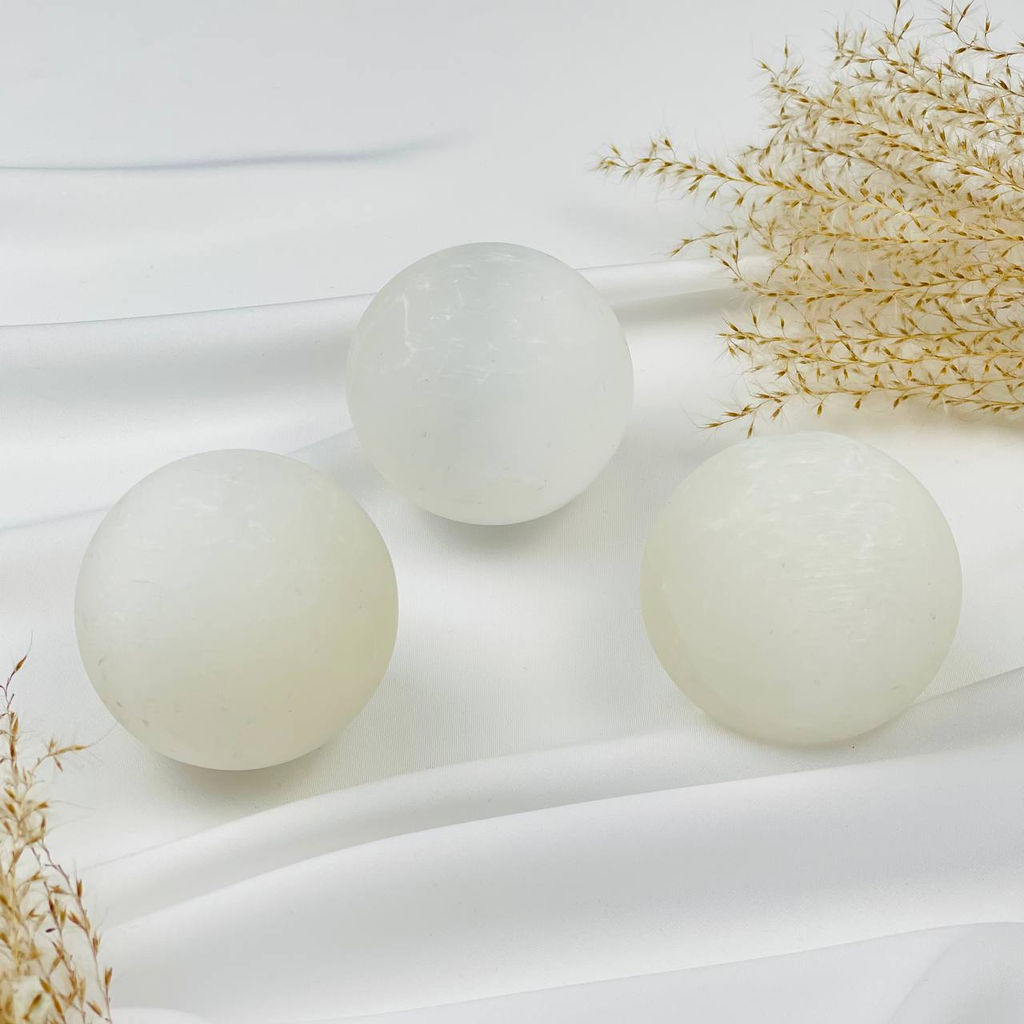 Свеча из Селенита