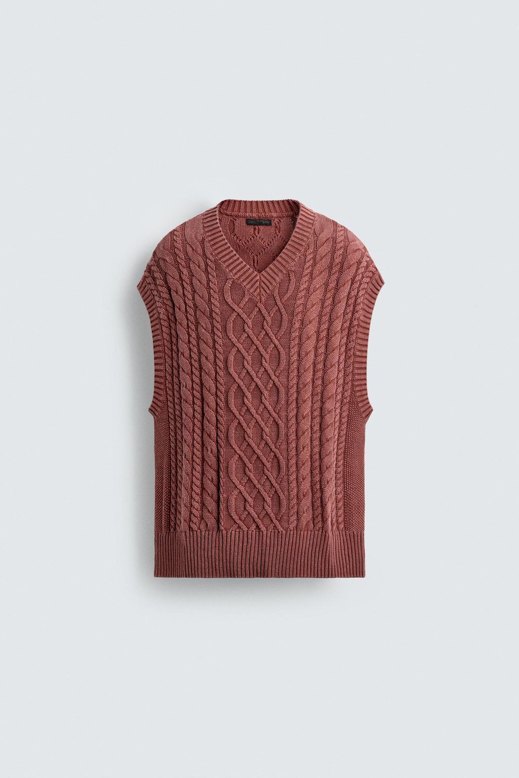 CABLE-KNIT TEXTURED VEST - Zara фото 7
