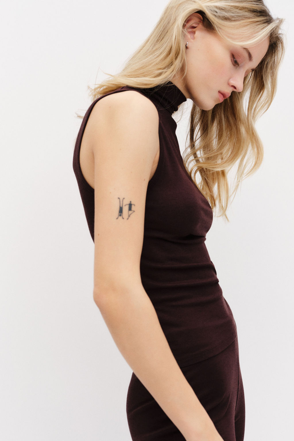 Top con cuello perkins - H&m фото 7