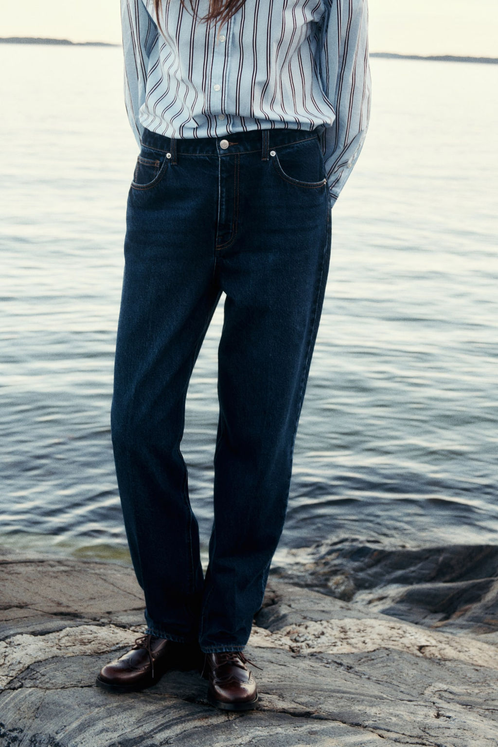 Vaquero pitillo con raya - H&m фото 3