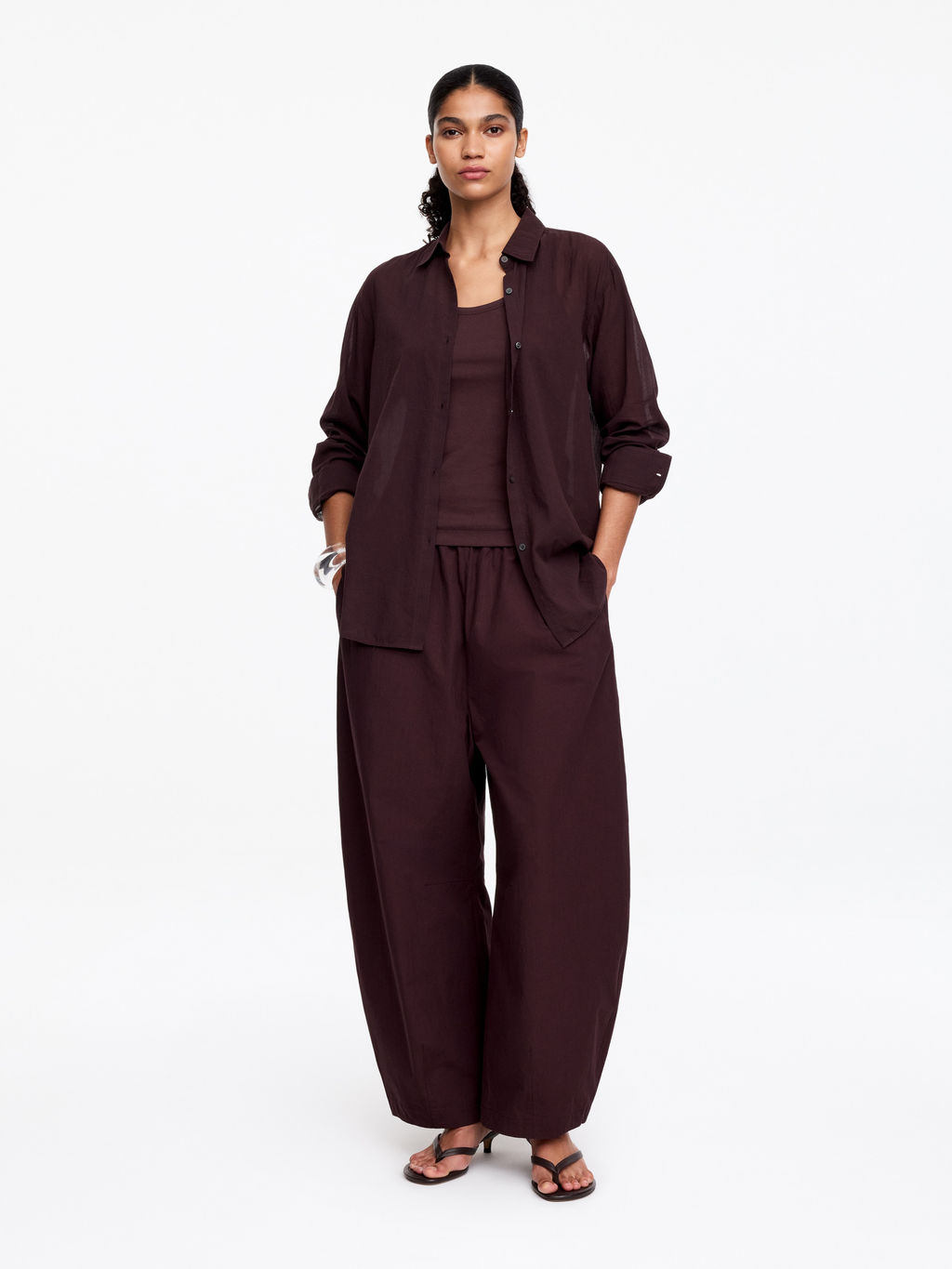 Top sin mangas con escote redondeado - H&m фото 6