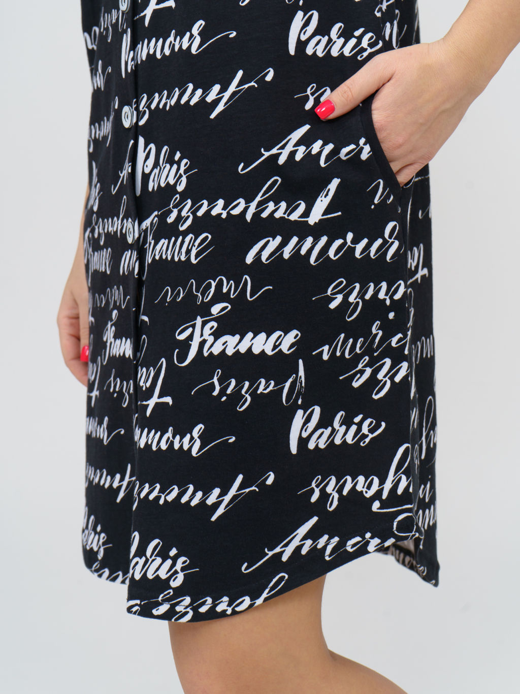 433 Халат "Буквы на черном"