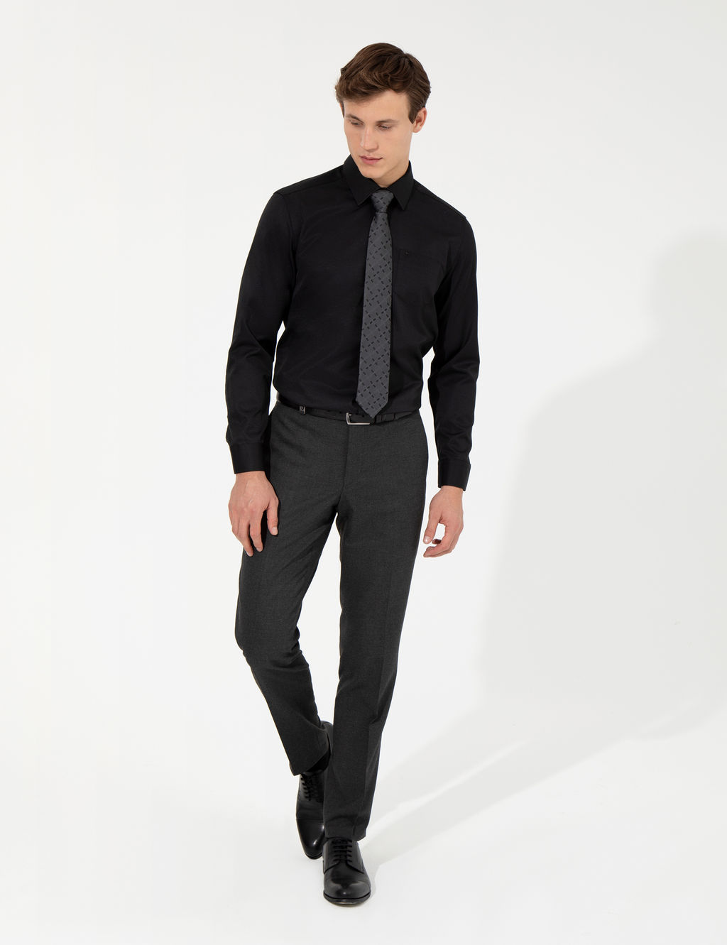 Siyah Regular Fit Uzun Kollu Klasik G_mlek