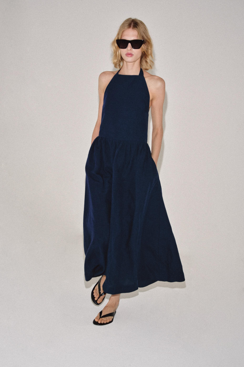 VESTIDO CUELLO HALTER ZW COLLECTION / Marino