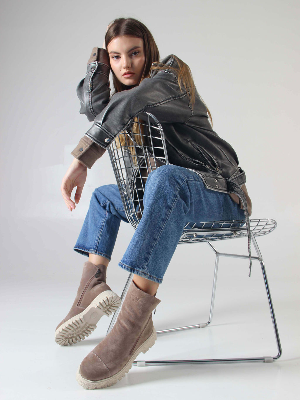 Ботинки 233.1541be. Капучино замша/Мех