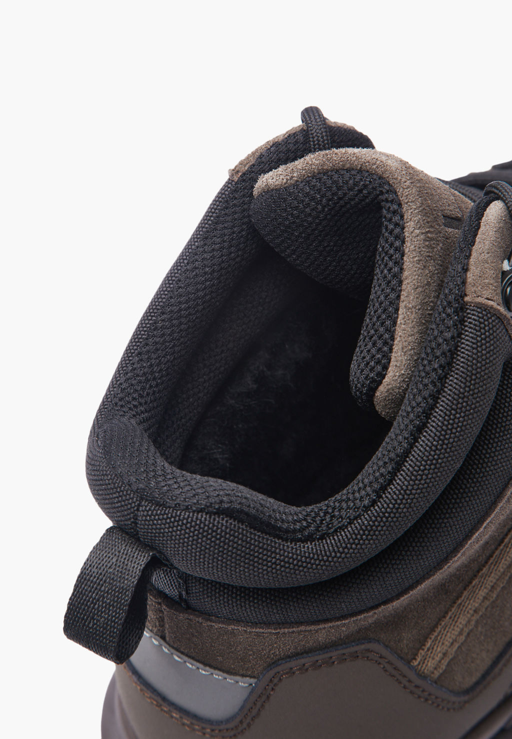 Спортивные хайкеры