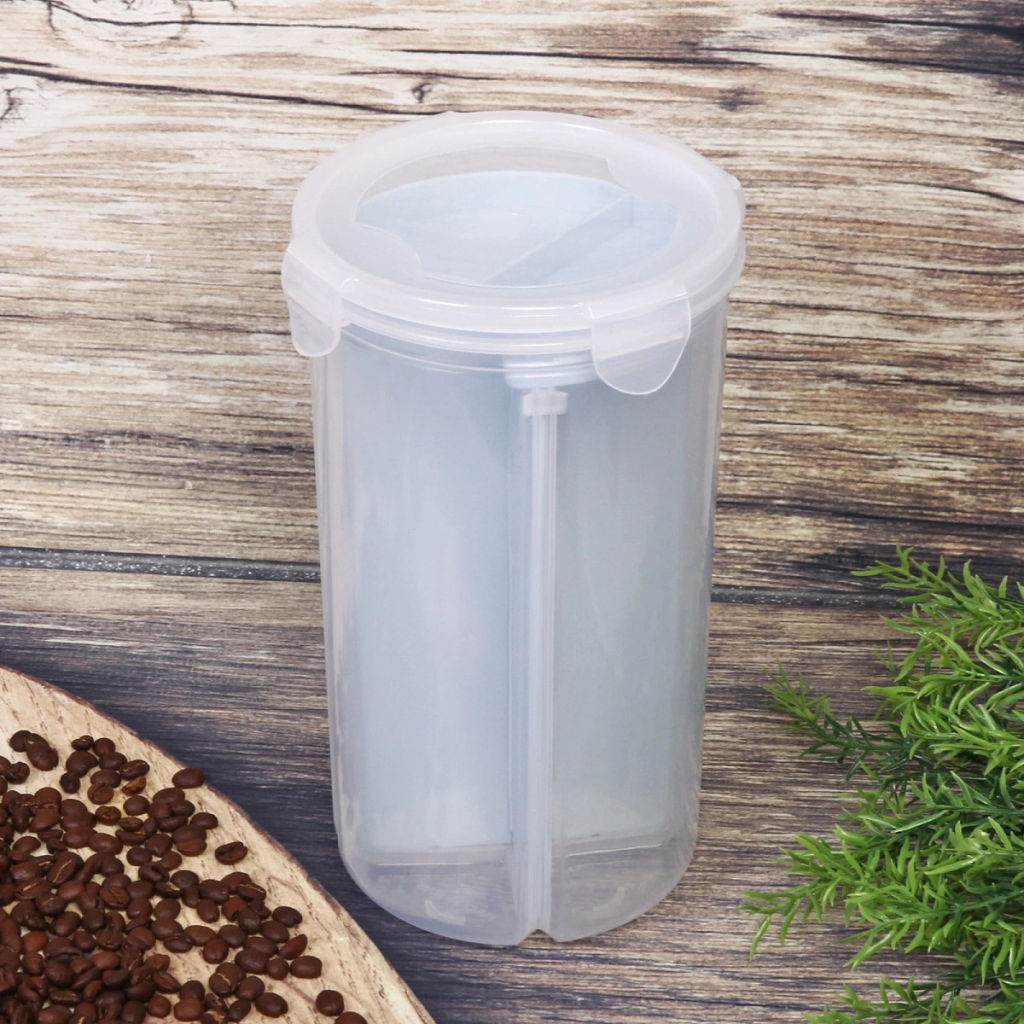 Банка для продуктов пластиковая на защелках с 4-мя отделениями 12*22см